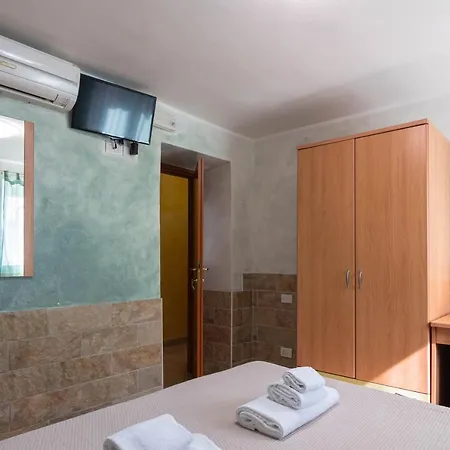 Affittacamere Roccabianca Rooms&studios Stintino