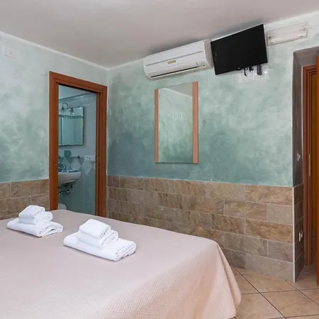 Roccabianca Rooms&studios 3*