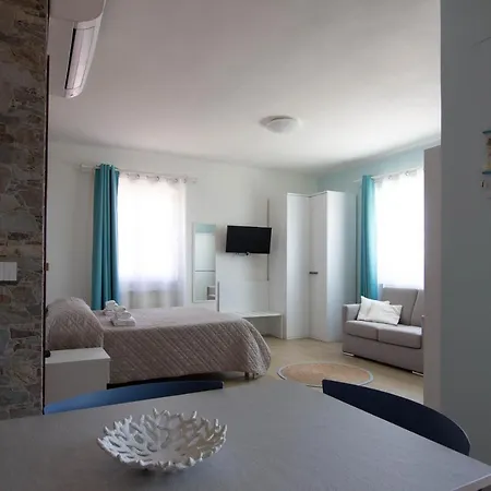 Roccabianca Rooms&studios Stintino