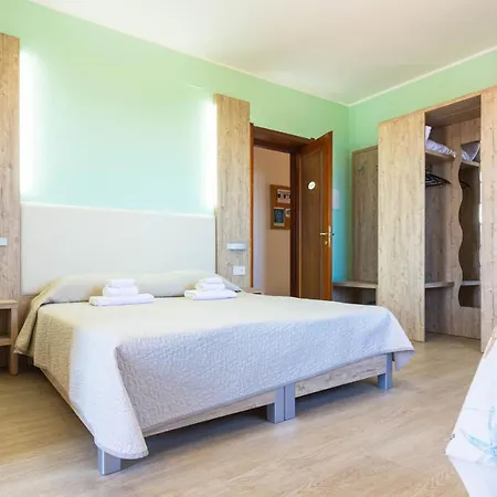 Pensión Roccabianca Rooms&studios Stintino