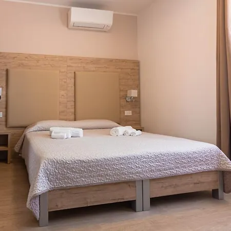 Roccabianca Rooms&studios Affittacamere *