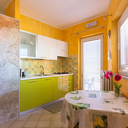 Affittacamere Roccabianca Rooms&studios