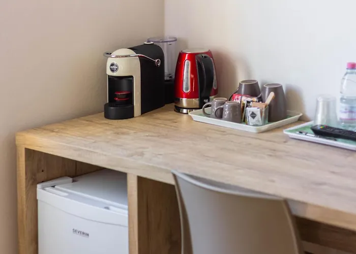 Roccabianca & Pensionat 3*